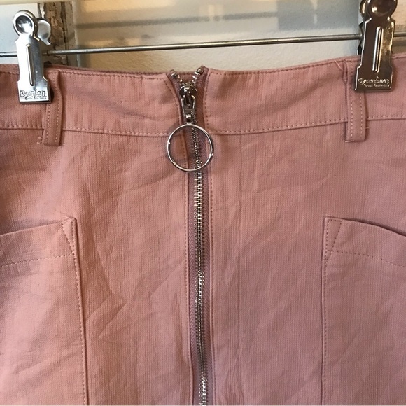 Air Space Pink Front Zip Mini Skirt. Cotton. Women’s Size Small. - Picture 2 of 5